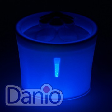Поилка-фонтан Catit Flower Fountain LED, 3 л, белая